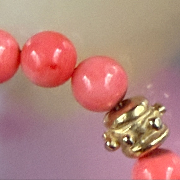 Susan Shaw Gold Bee Intaglio & Coral Bead Bracelet NWOT - Picture 10 of 17